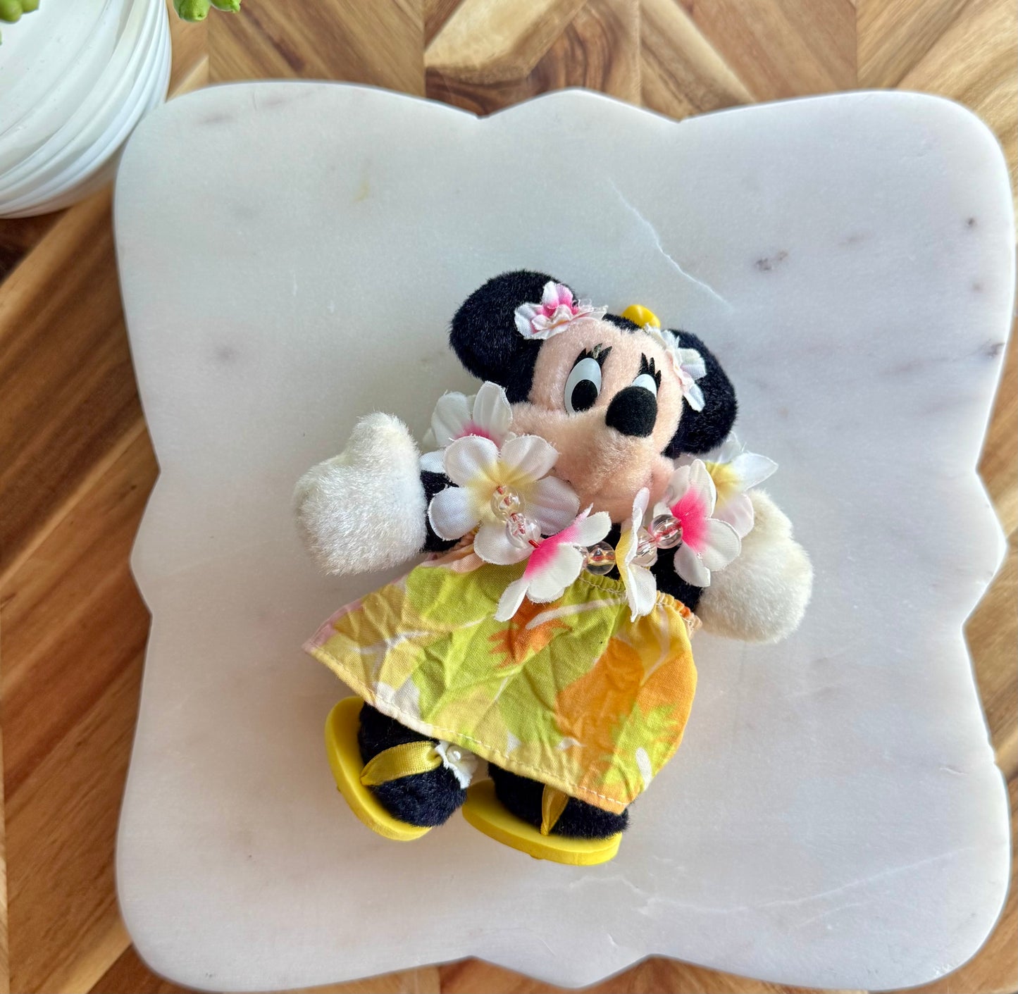Hawaiian Minnie Mouse Plush Bag Charm / Key Chain