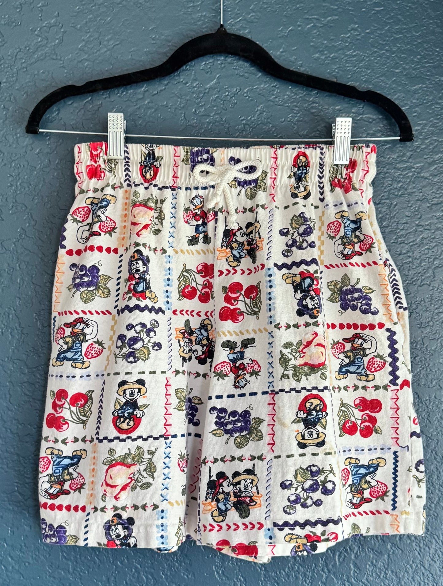 Picnic Mickey & Friends Shorts