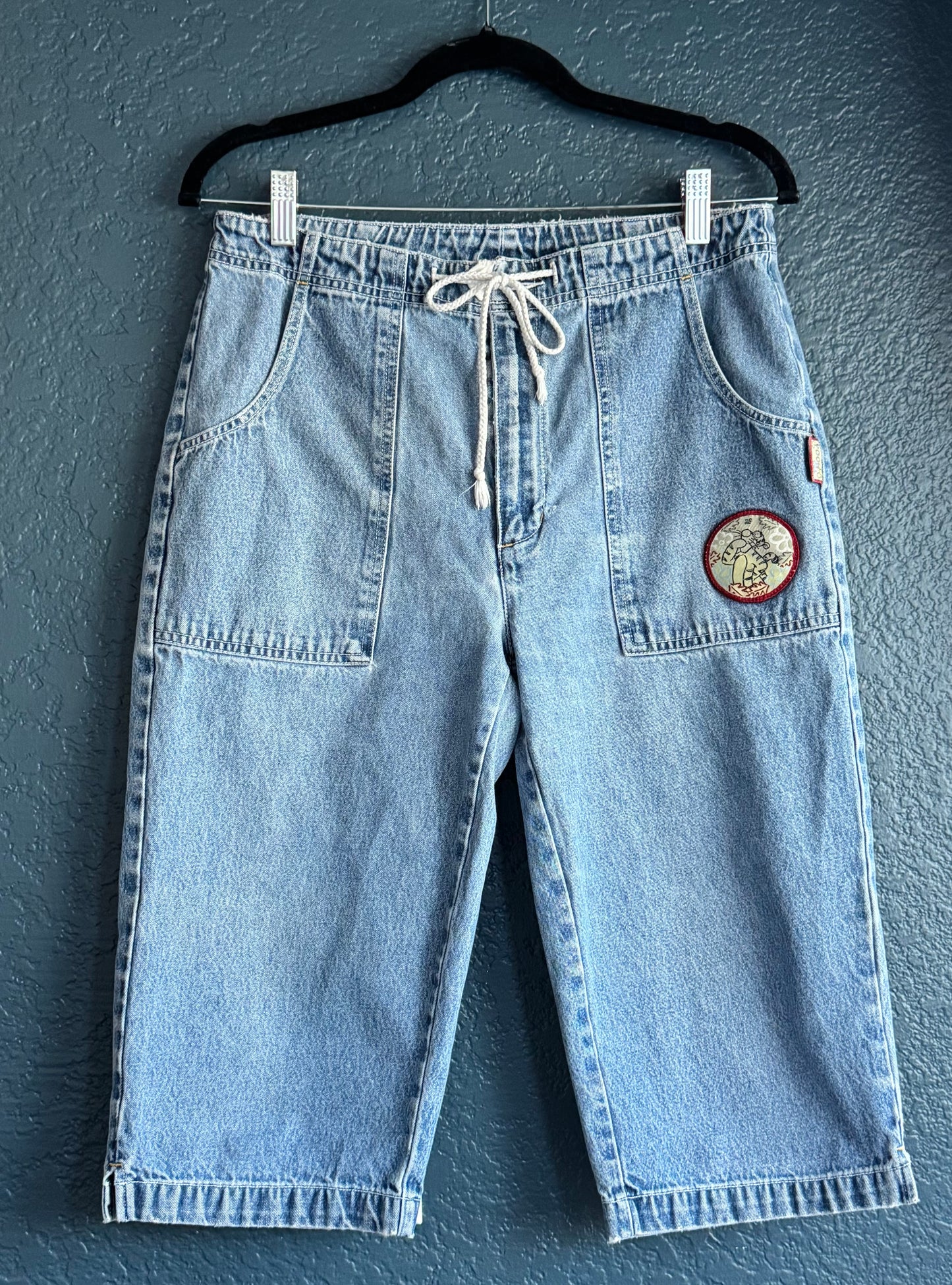 Y2K Tigger Capri Jeans