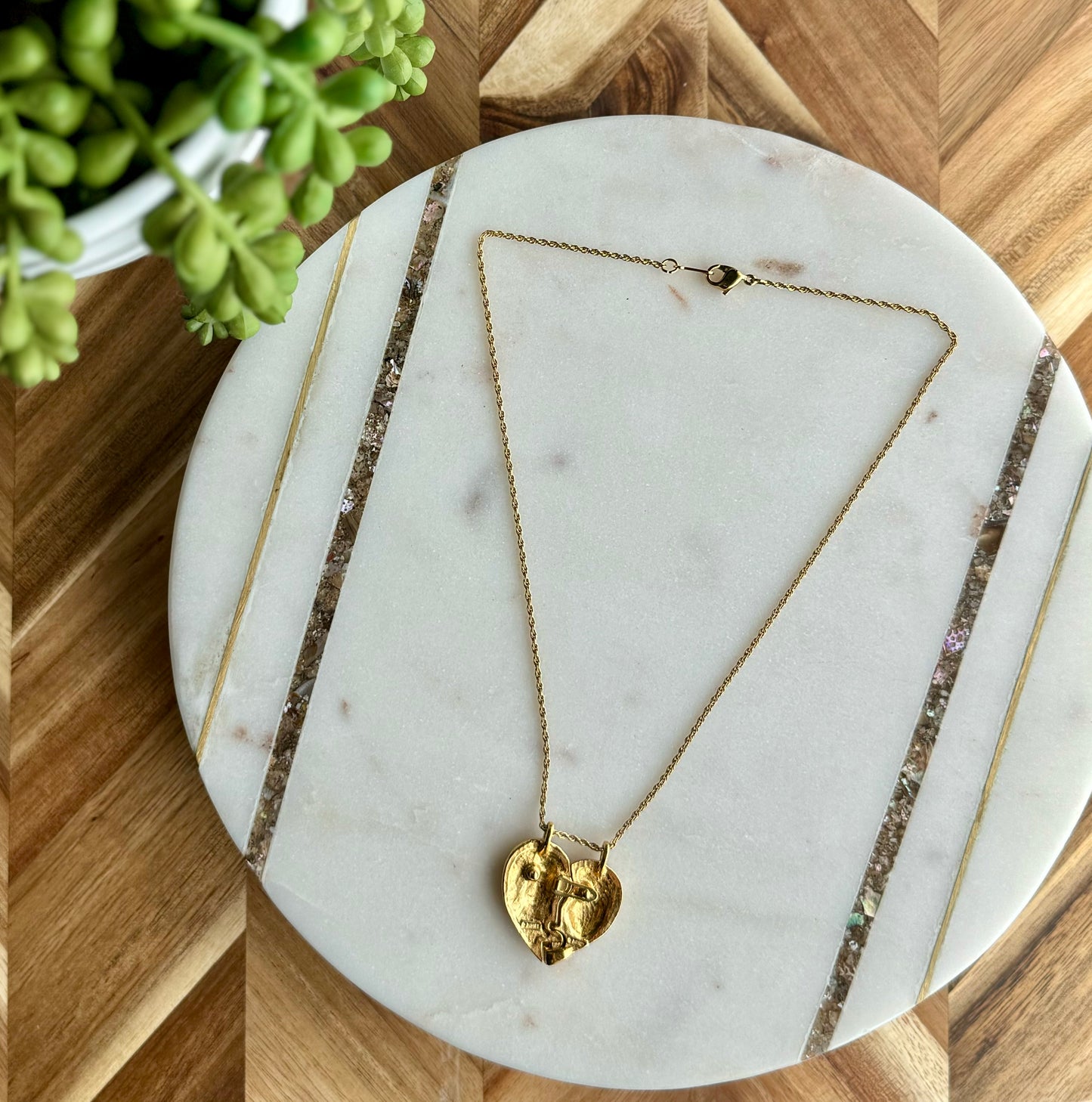 Mickey & Minnie Best Friends Necklace