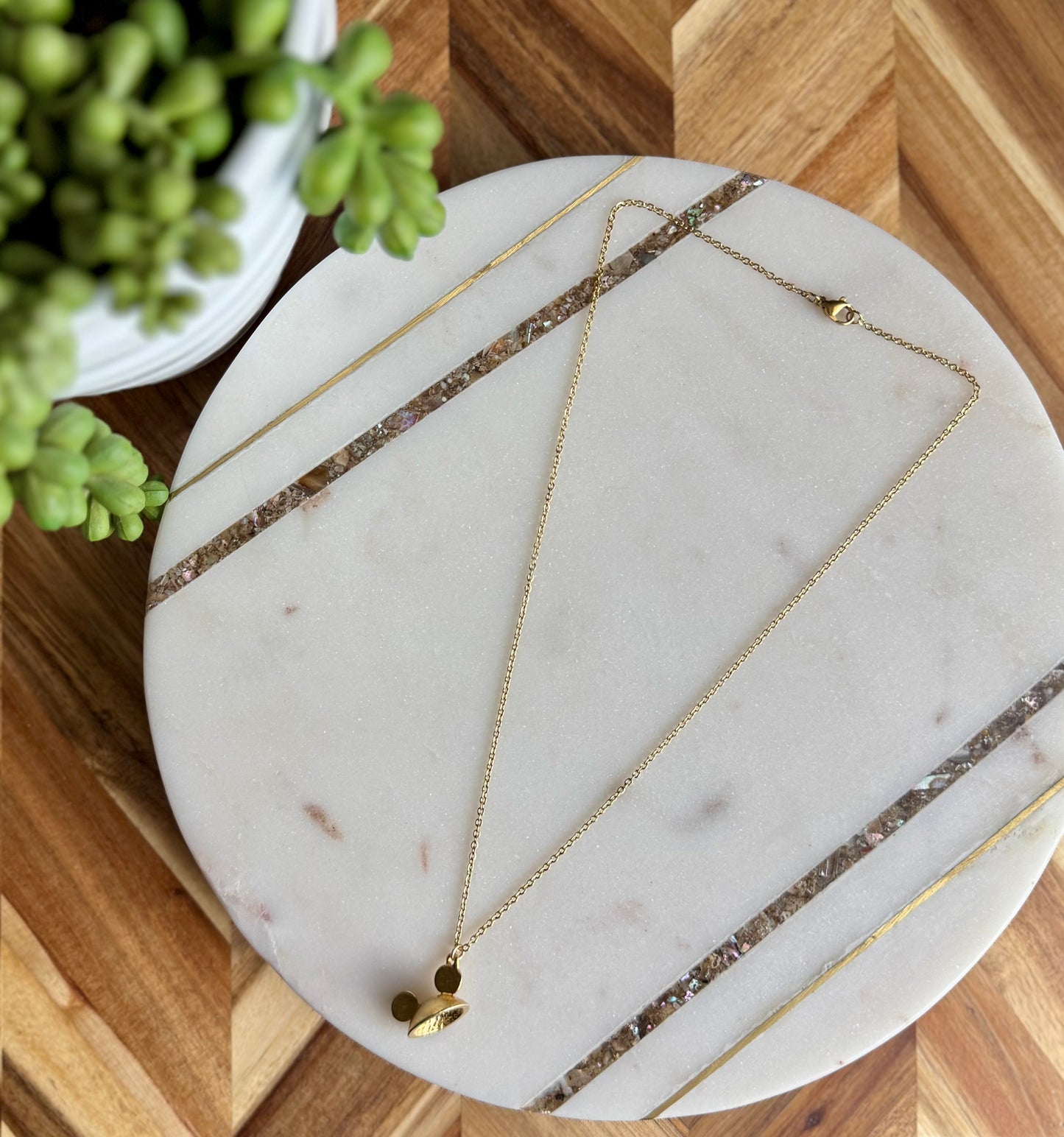 Mouseketeer Hat Necklace